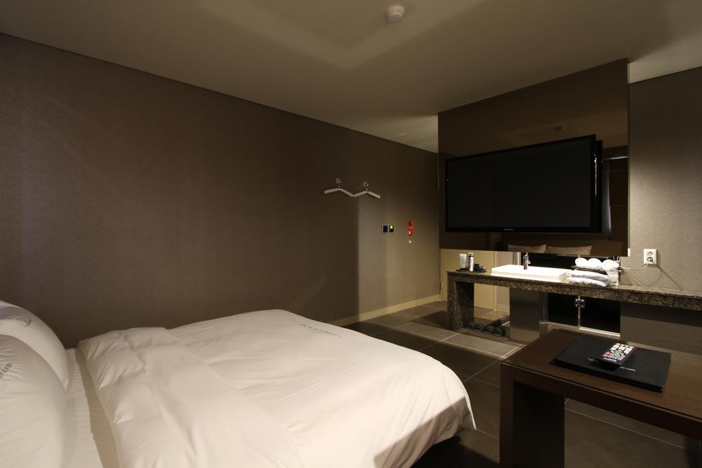 Valentine Hotel Kōyō Room photo