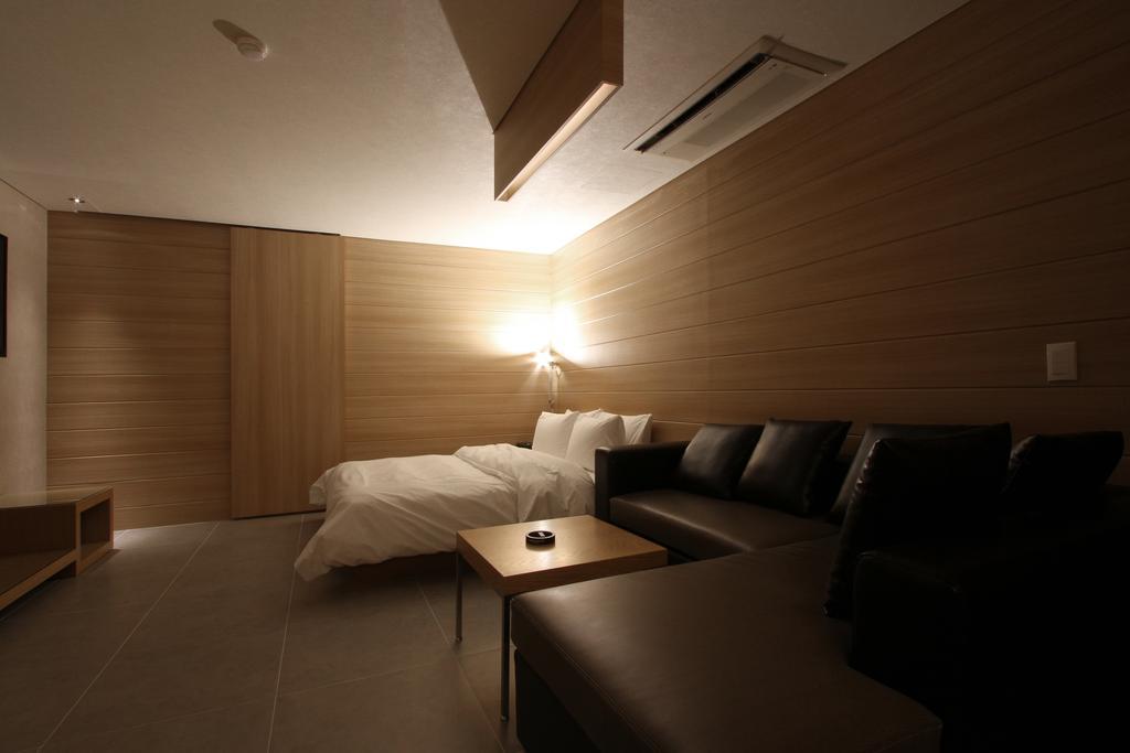 Valentine Hotel Kōyō Room photo
